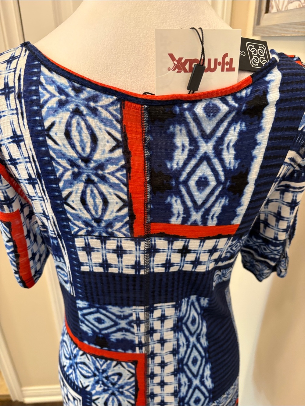 Cable & Gauge Red White Blue Patterned V-Neck Tunic Small - Picture 5 of 12